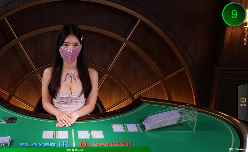 집중하는 그 모습에 같이 빨려든다