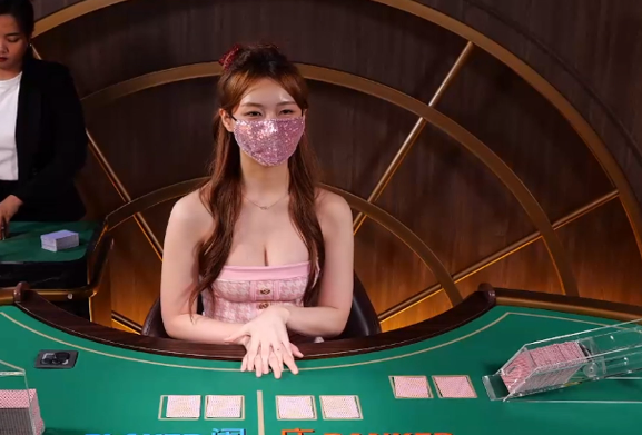 손짓 하나에 심장 흔들림