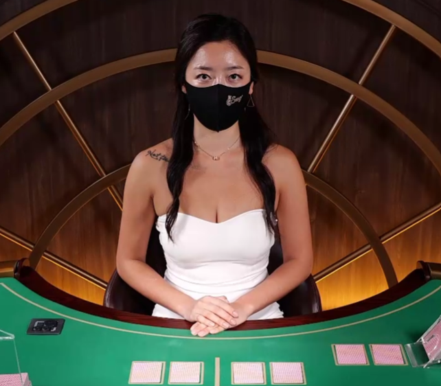 처음보는 딜러네