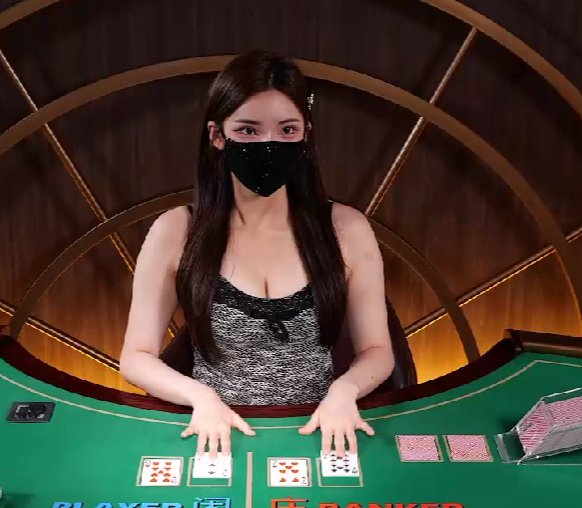 카드까는거 왜이리 이쁘노