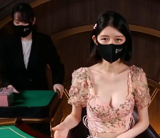 바카라딜러는 역시