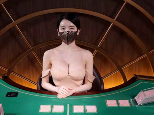 눈빛으로 전해지는 긴장감