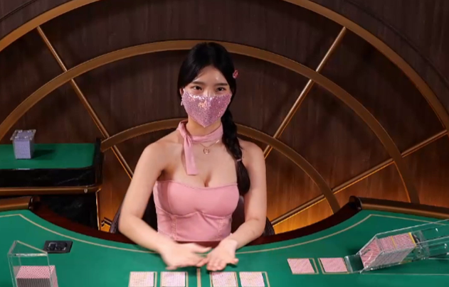 핑크빛 테이블의 설렘